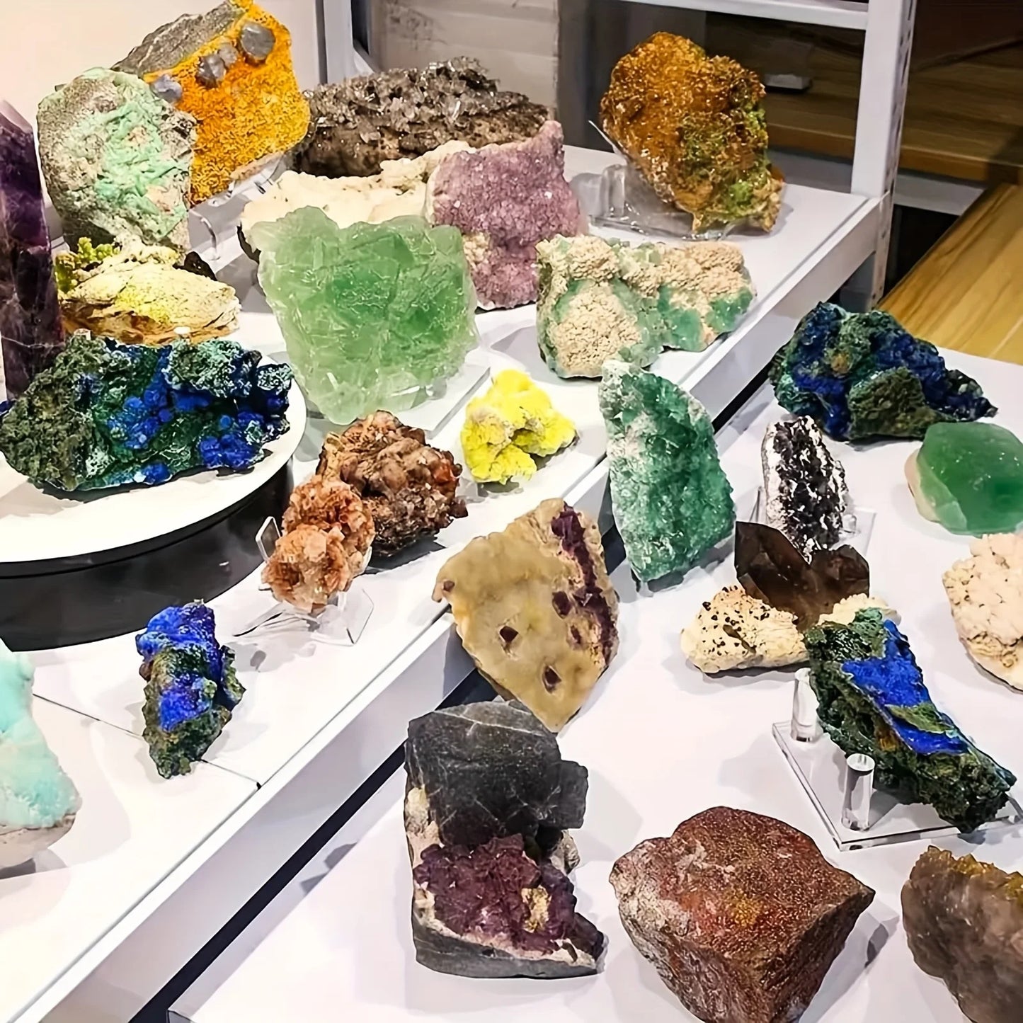 CrystalHola Mixed Stone Gift Box For Home Decor