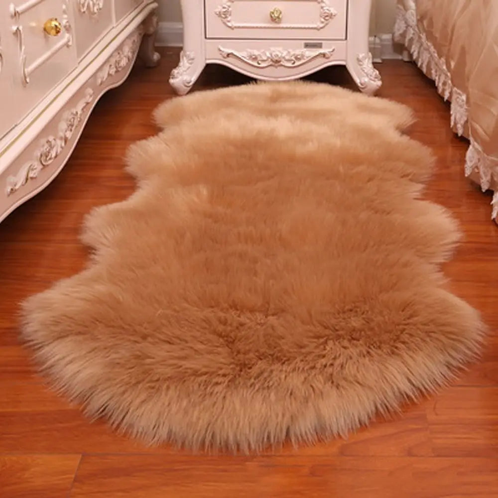Washable Shaggy Faux Fur Sheepskin Rug for Bedroom Floor Protection