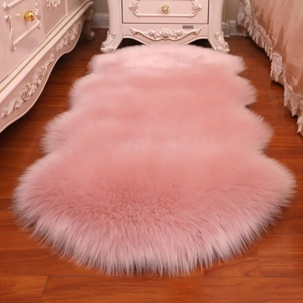 Washable Shaggy Faux Fur Sheepskin Rug for Bedroom Floor Protection