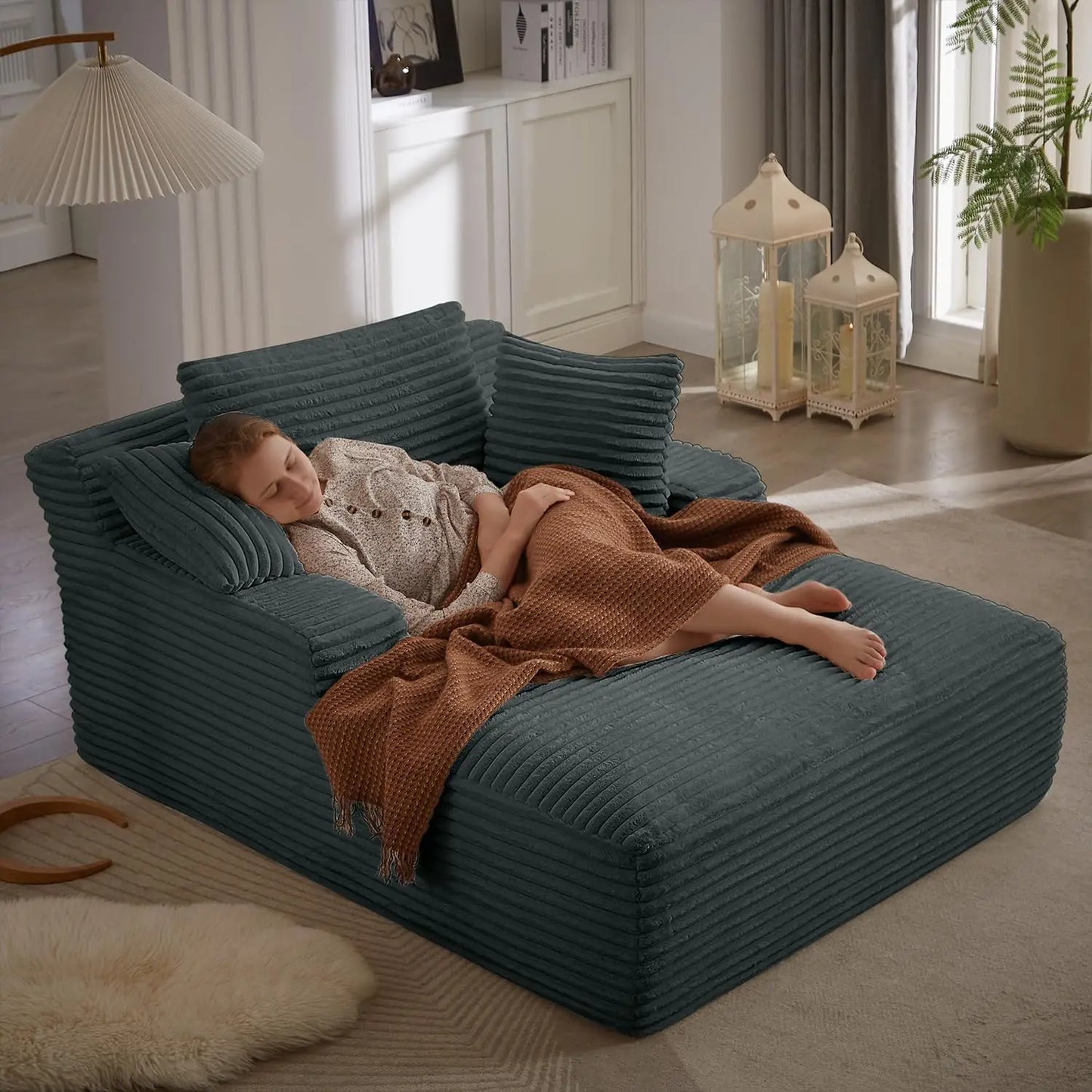 Oversized Indoor Chaise Lounge Chair With Pillows