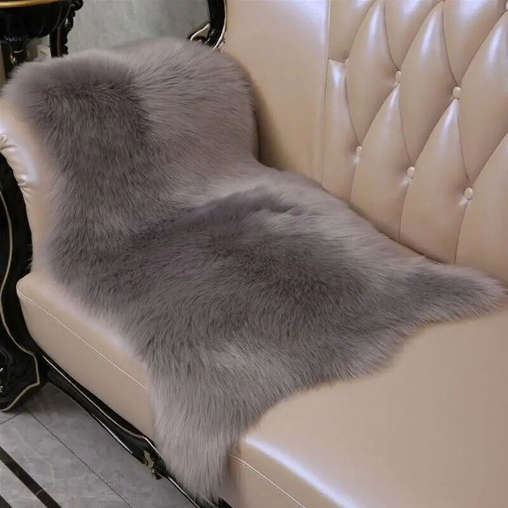 Washable Shaggy Faux Fur Sheepskin Rug for Bedroom Floor Protection