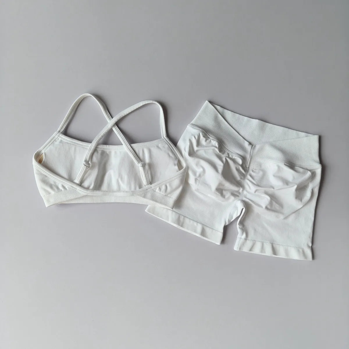 Women's 2-Piece Seamless Yoga Set with Sports Bra and Shorts