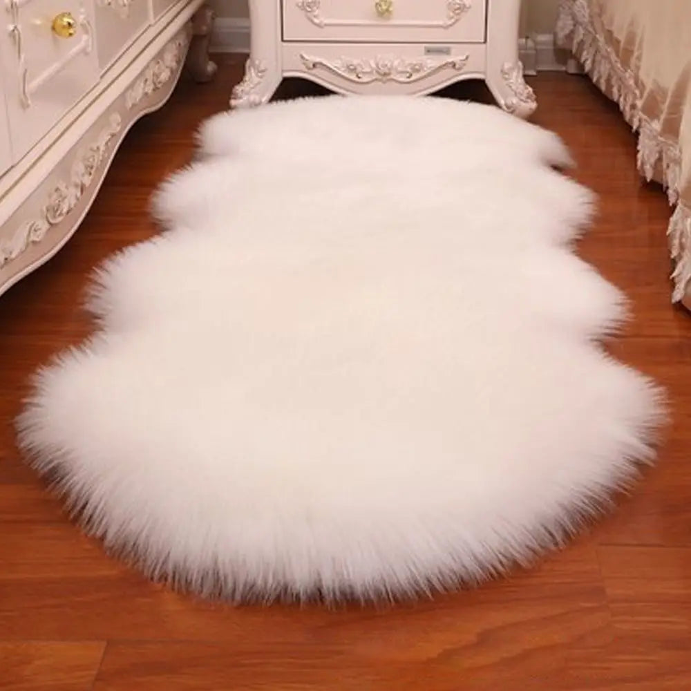 Washable Shaggy Faux Fur Sheepskin Rug for Bedroom Floor Protection
